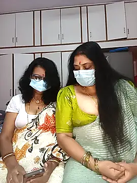 Snapshot of Kannada_telugu_lesbians chatting on May 19, 2026, 5:14 am Kannada telugu lesbians online show from May 19, 2026, 5:14 am