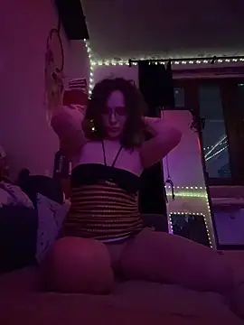 Ass Slut online show from May 18, 2026, 8:58 pm
