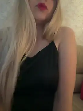 MirayHot online show from May 22, 2026, 8:53 am