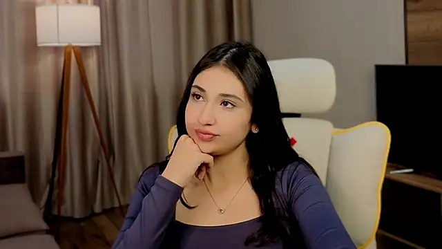 honeylanaa online show from May 29, 2026, 5:05 am