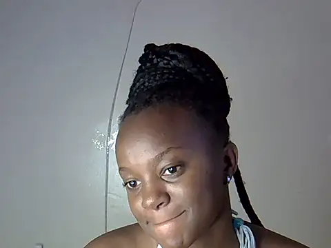 Sexxy lulu online show from May 16, 2026, 7:38 am