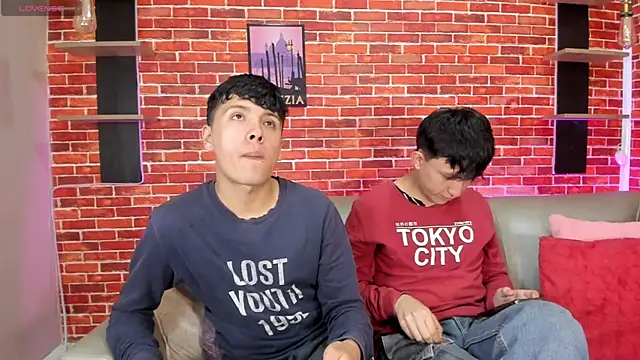 Hoot boyss  online show from July 9, 2026, 8:13 pm