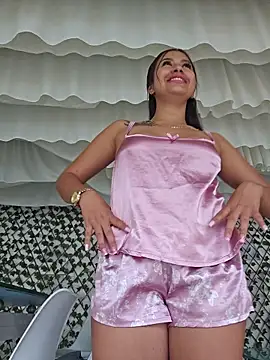 Luisa Madrid online show from June 30, 2026, 12:06 pm