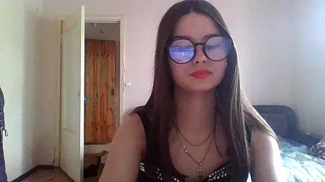 Snapshot of Bellochka201 chatting on June 25, 2026, 8:52 am Bellochka201 online show from June 25, 2026, 8:52 am