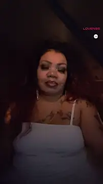 Snapshot of NailGoddessnow chatting on January 1, 2025, 10:11 am NailGoddessnow online show from January 1, 2025, 10:11 am