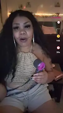 Snapshot of NailGoddessnow chatting on October 19, 2025, 3:51 am NailGoddessnow online show from October 19, 2025, 3:51 am