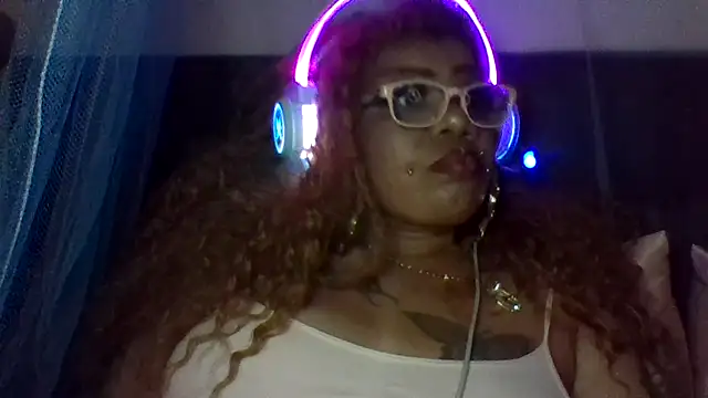 Snapshot of NailGoddessnow chatting on February 22, 2026, 4:02 am NailGoddessnow online show from February 22, 2026, 4:02 am