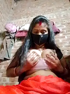 Rachnaaapkijaan78 online show from May 18, 2026, 7:36 am