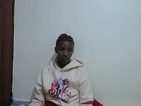 Snapshot of KittyFay chatting on June 14, 2026, 8:11 pm KittyFay online show from June 14, 2026, 8:11 pm