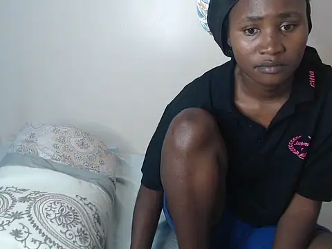 Snapshot of hyacinth_b chatting on June 30, 2026, 6:42 pm hyacinth b online show from June 30, 2026, 6:42 pm