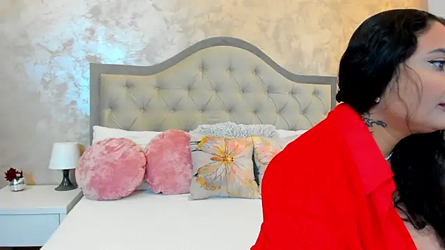 Bianca Vale online show from June 9, 2026, 5:08 am