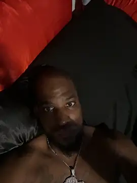 Biglongthickman69 online show from May 16, 2026, 1:43 pm