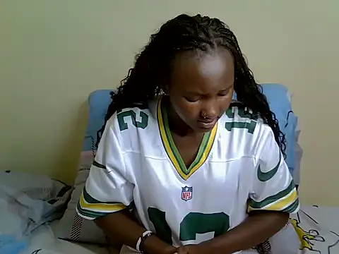 sexxydollyy online show from July 19, 2026, 8:12 pm
