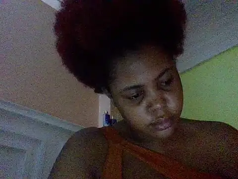Snapshot of sexychubby22 chatting on June 5, 2026, 3:40 pm sexychubby22 online show from June 5, 2026, 3:40 pm