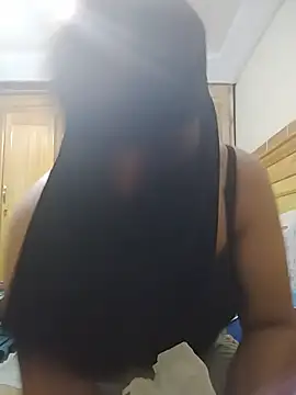 Laty 123 online show from June 19, 2026, 10:24 pm