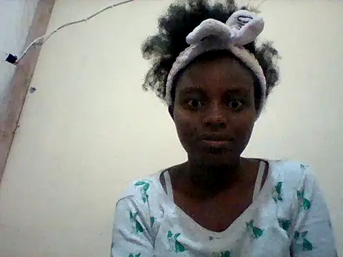 Snapshot of liligal chatting on June 4, 2026, 4:40 am liligal online show from June 4, 2026, 4:40 am