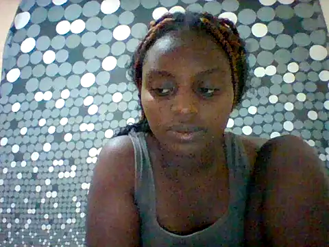 Snapshot of liligal chatting on June 18, 2026, 7:52 am liligal online show from June 18, 2026, 7:52 am