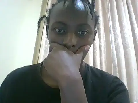 sweetbellah1 online show from May 18, 2026, 6:47 pm