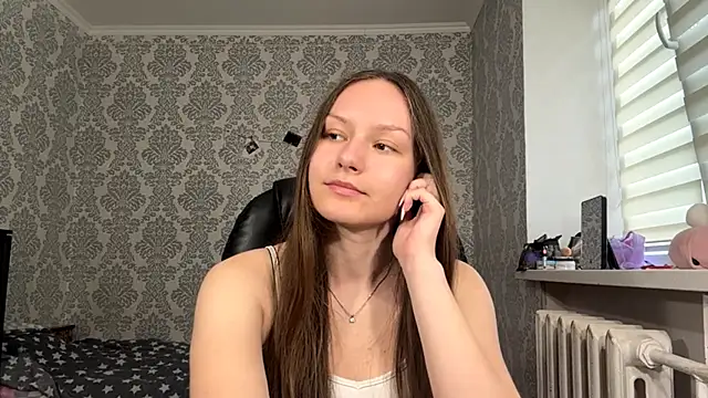 Snapshot of ShaylaChong chatting on June 10, 2026, 4:23 am ShaylaChong online show from June 10, 2026, 4:23 am