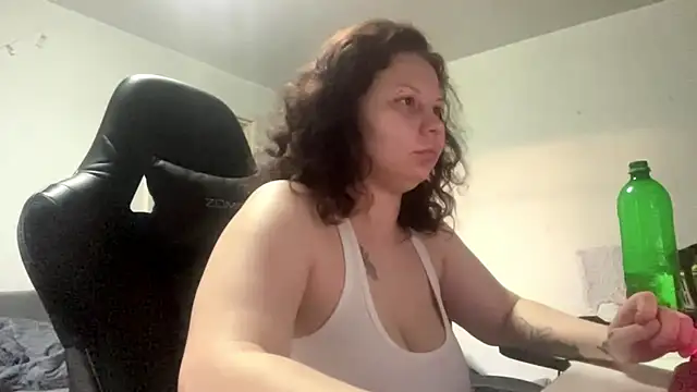Redhair girl online show from June 24, 2026, 4:06 pm