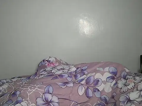 Snapshot of tee_maya chatting on June 4, 2026, 3:56 am tee maya online show from June 4, 2026, 3:56 am