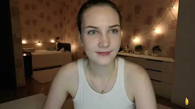 Snapshot of Megan_swiftss chatting on June 10, 2026, 7:13 pm Megan swiftss online show from June 10, 2026, 7:13 pm