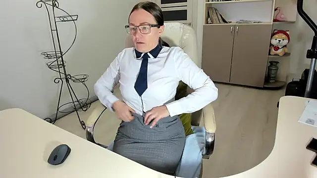 Vika73 online show from November 20, 2025, 7:08 am