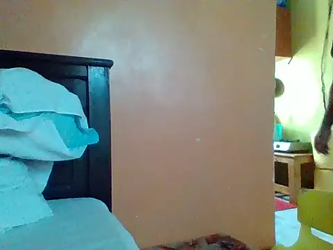dreamybabygirl1 online show from June 9, 2026, 11:55 am
