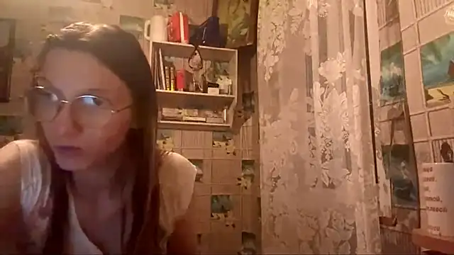 SparkleJebb online show from July 1, 2026, 7:02 pm
