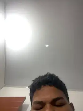 MorenoHot90 online show from July 15, 2026, 2:44 pm