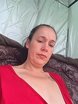 adelinegirly online show from July 1, 2026, 10:39 am