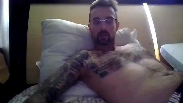 MrDGrey online show from June 28, 2026, 2:17 am