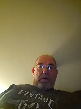 shyguytm online show from June 14, 2026, 9:55 am