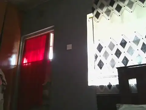 creamysins online show from June 11, 2026, 6:22 am