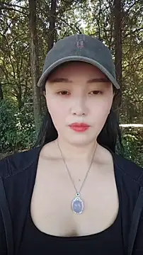 Snapshot of lylxili chatting on June 12, 2026, 6:12 am lylxili online show from June 12, 2026, 6:12 am