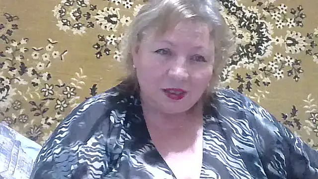 Snapshot of LediMelissa chatting on June 10, 2026, 8:41 pm LediMelissa online show from June 10, 2026, 8:41 pm