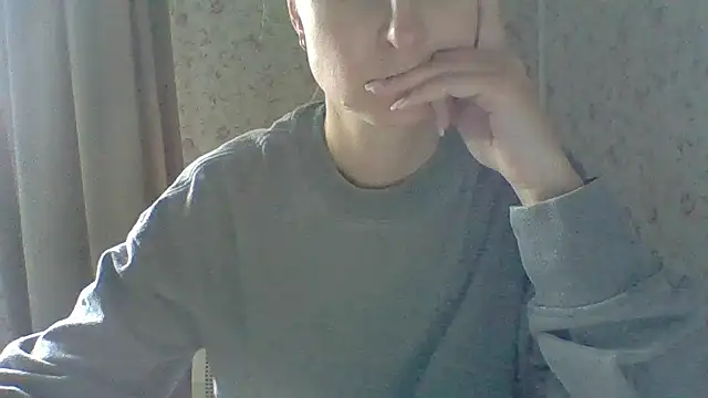 Snapshot of Lyolita chatting on May 18, 2026, 3:18 pm Lyolita online show from May 18, 2026, 3:18 pm
