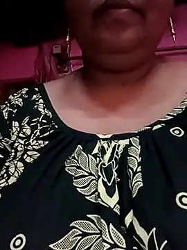 Cute-Ishika online show from May 22, 2026, 5:03 am