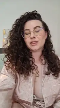 Snapshot of Elissa_Floyd__ chatting on June 4, 2026, 9:26 am Elissa Floyd online show from June 4, 2026, 9:26 am