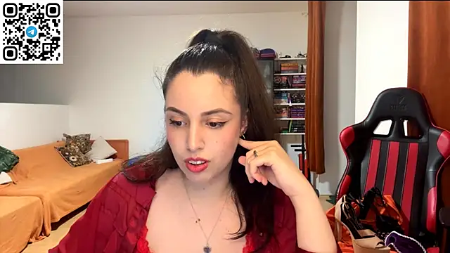 SweetFenomen67 online show from June 9, 2026, 7:03 pm
