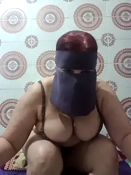 Snapshot of chirin_sexy chatting on June 17, 2026, 3:24 pm chirin sexy online show from June 17, 2026, 3:24 pm