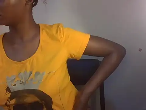 Snapshot of prettyslyy254 chatting on May 24, 2026, 12:10 pm prettyslyy254 online show from May 24, 2026, 12:10 pm