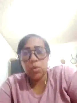 OliviaWilliamm online show from June 7, 2026, 9:51 pm
