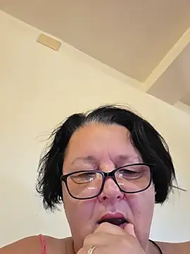 Snapshot of Diana_Diafan chatting on June 28, 2026, 3:56 am Diana Diafan online show from June 28, 2026, 3:56 am
