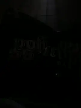 madehercumm online show from June 18, 2026, 4:35 am