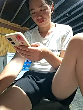 Mila 00 online show from June 23, 2026, 12:47 pm