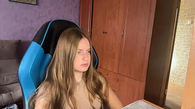 SilkSinner  online show from July 14, 2026, 7:57 am