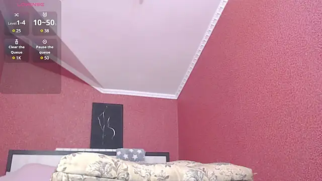 Snapshot of TorySoSweety chatting on December 11, 2024, 1:28 pm TorySoSweety online show from December 11, 2024, 1:28 pm