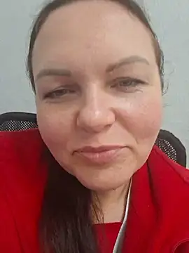 Snapshot of Meri_a chatting on June 18, 2026, 6:57 am Meri a online show from June 18, 2026, 6:57 am