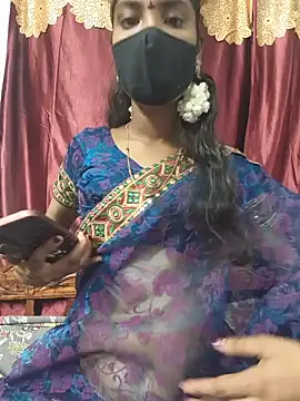 Snapshot of reshma124 chatting on June 27, 2026, 5:34 am reshma124 online show from June 27, 2026, 5:34 am